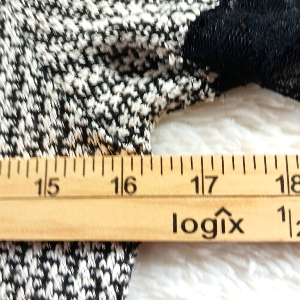 Vocal USA Rayon Blend Knit Tunic/ Dress with Bead Embellished Front Small. - Picture 7 of 12